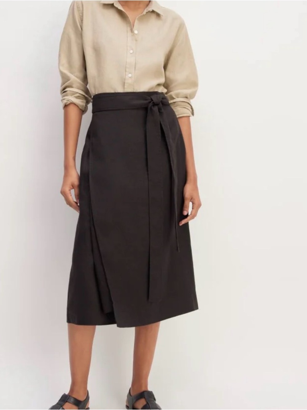 Everlane THE LINEN WRAP SKIRT Black Wrap Midi Skirt with Waist Tie Size 6